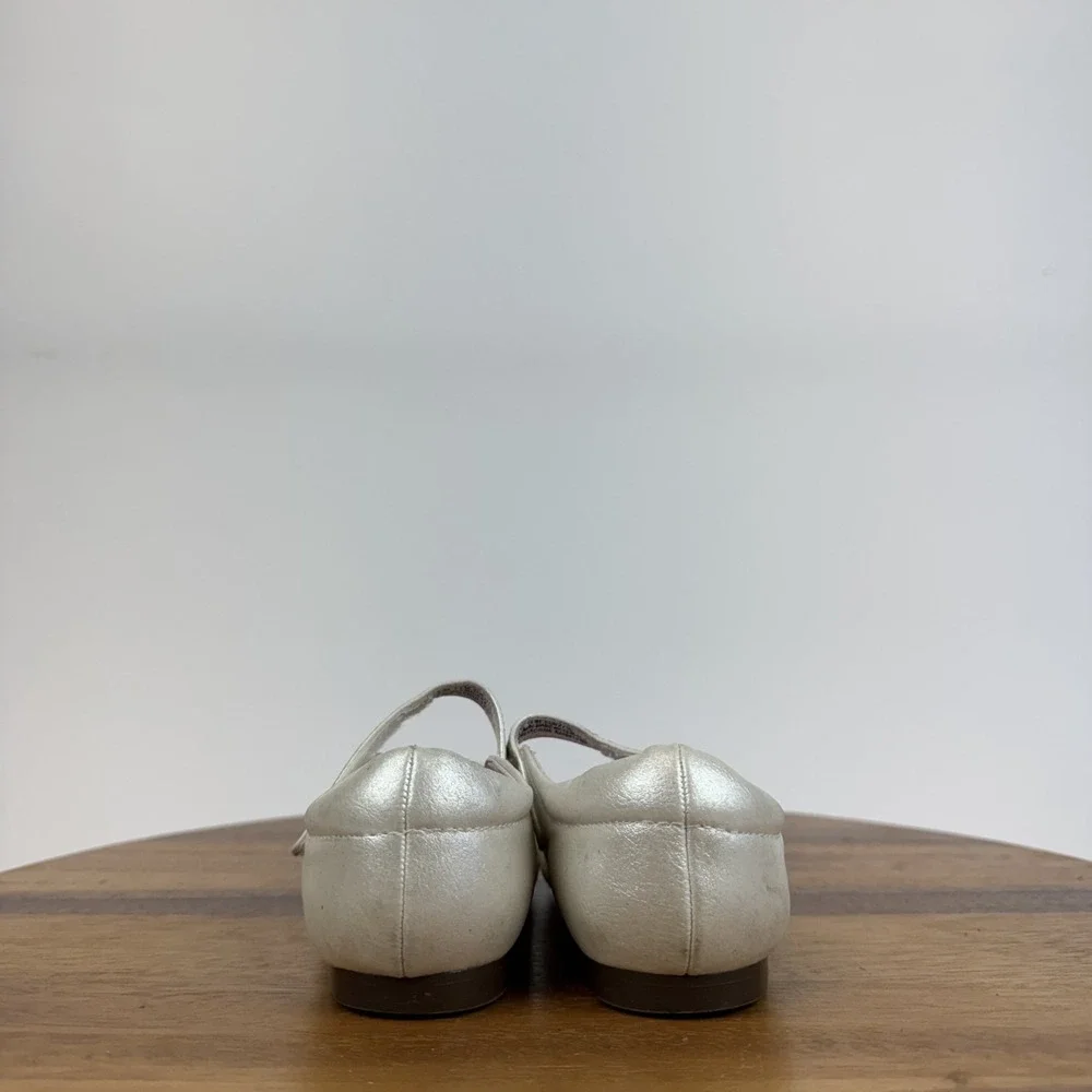 Nina size 11